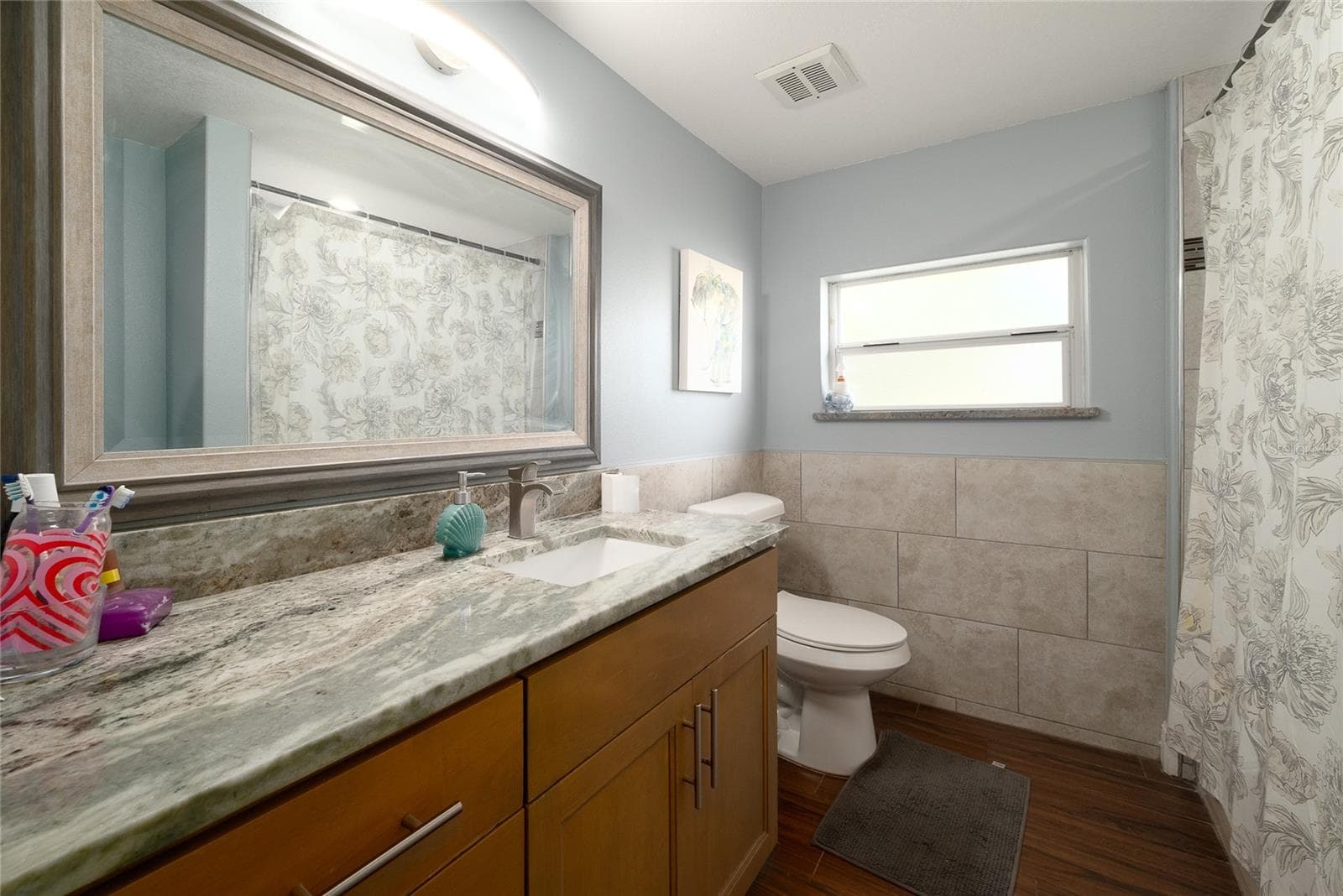 Bathroom 2 - 19 S TYLER AVE, ORLANDO