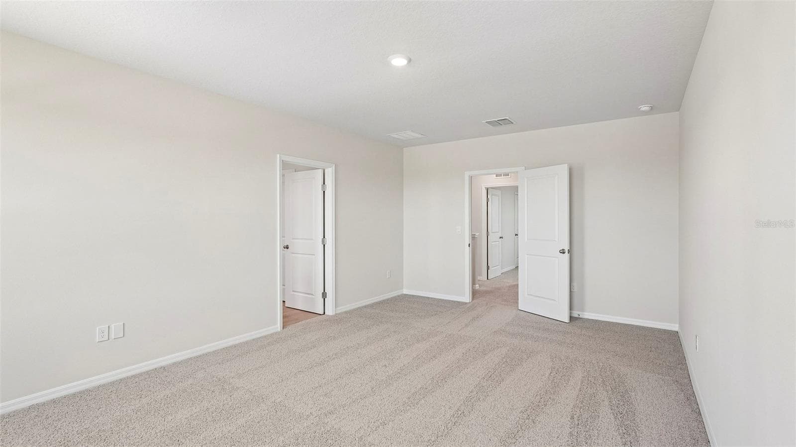 Single Family Residence at 5423 SILVER MOONLIGHT DR, PALMETTO, photo 15 of 51