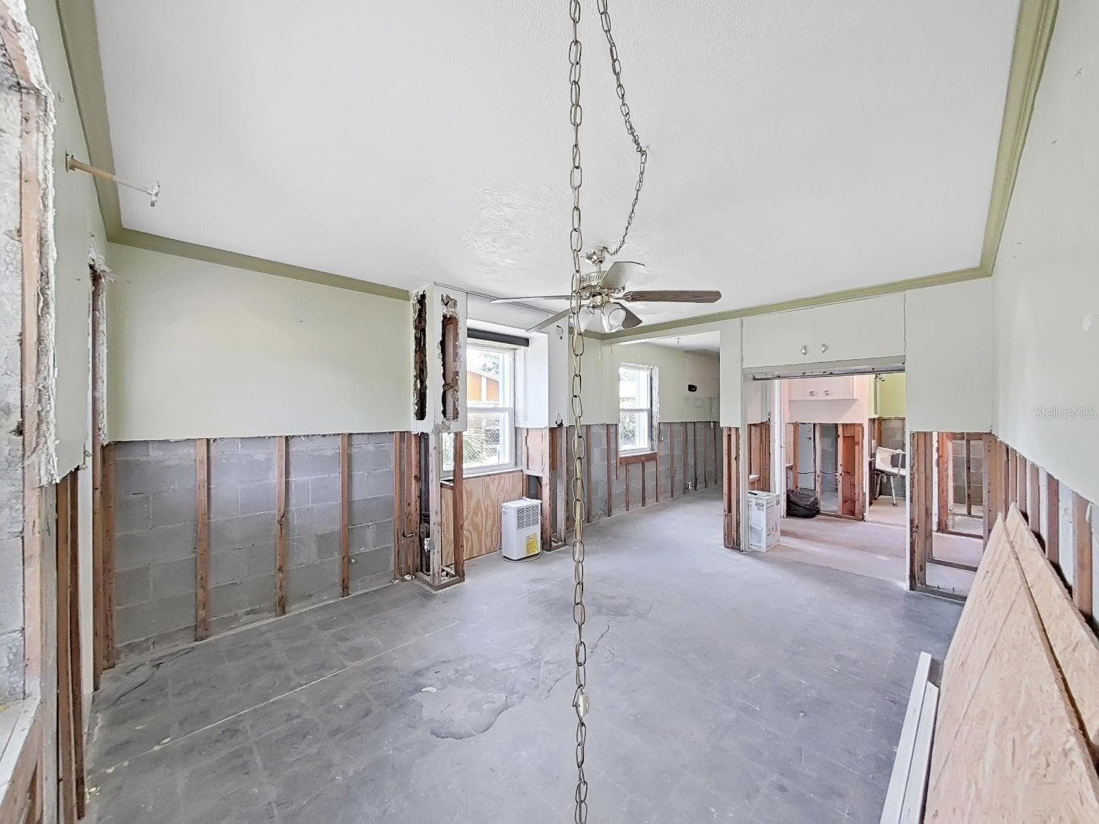 Duplex at 2371 7TH ST S, ST PETERSBURG, photo 17 of 42