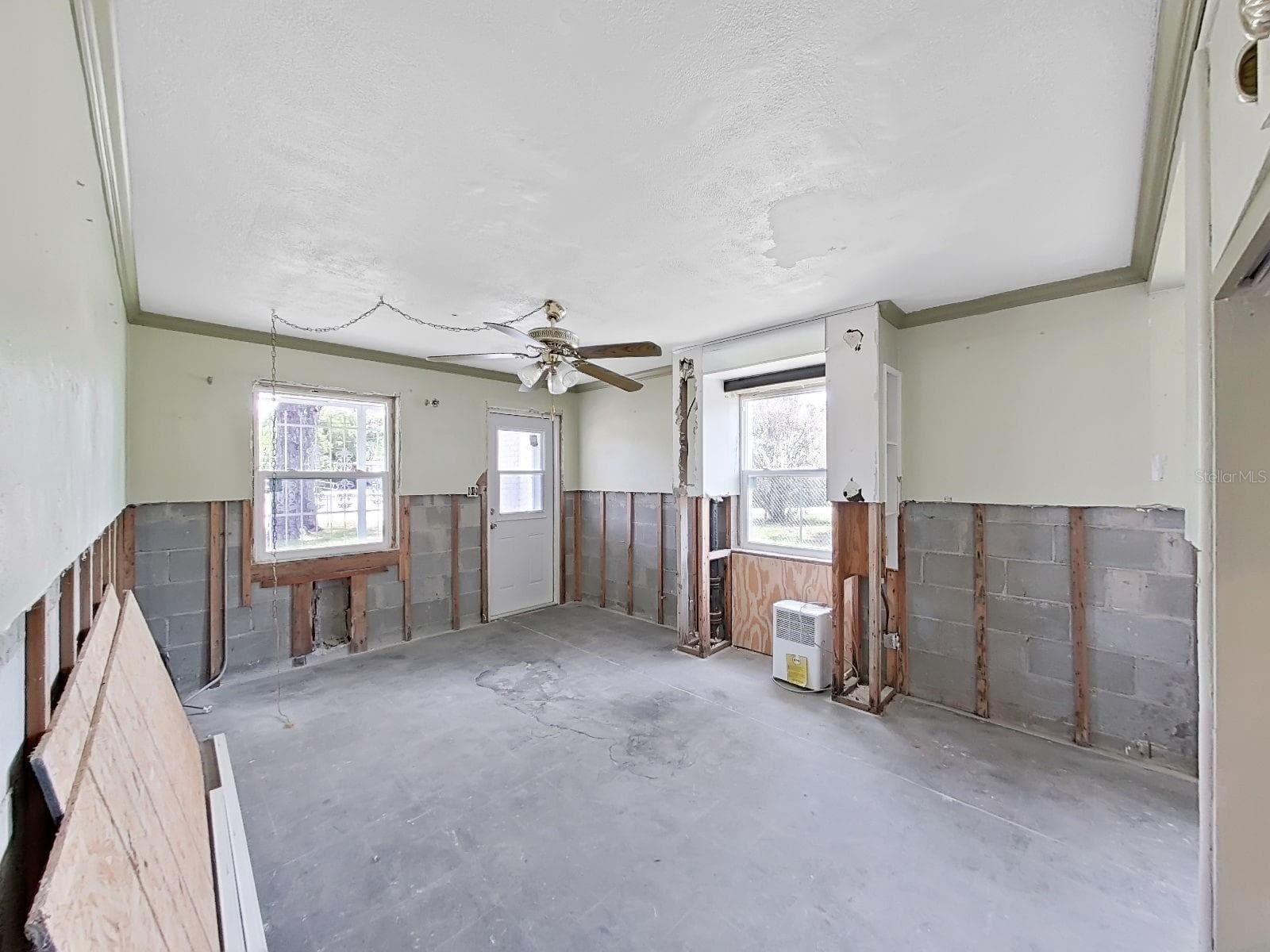 Duplex at 2371 7TH ST S, ST PETERSBURG, photo 18 of 42
