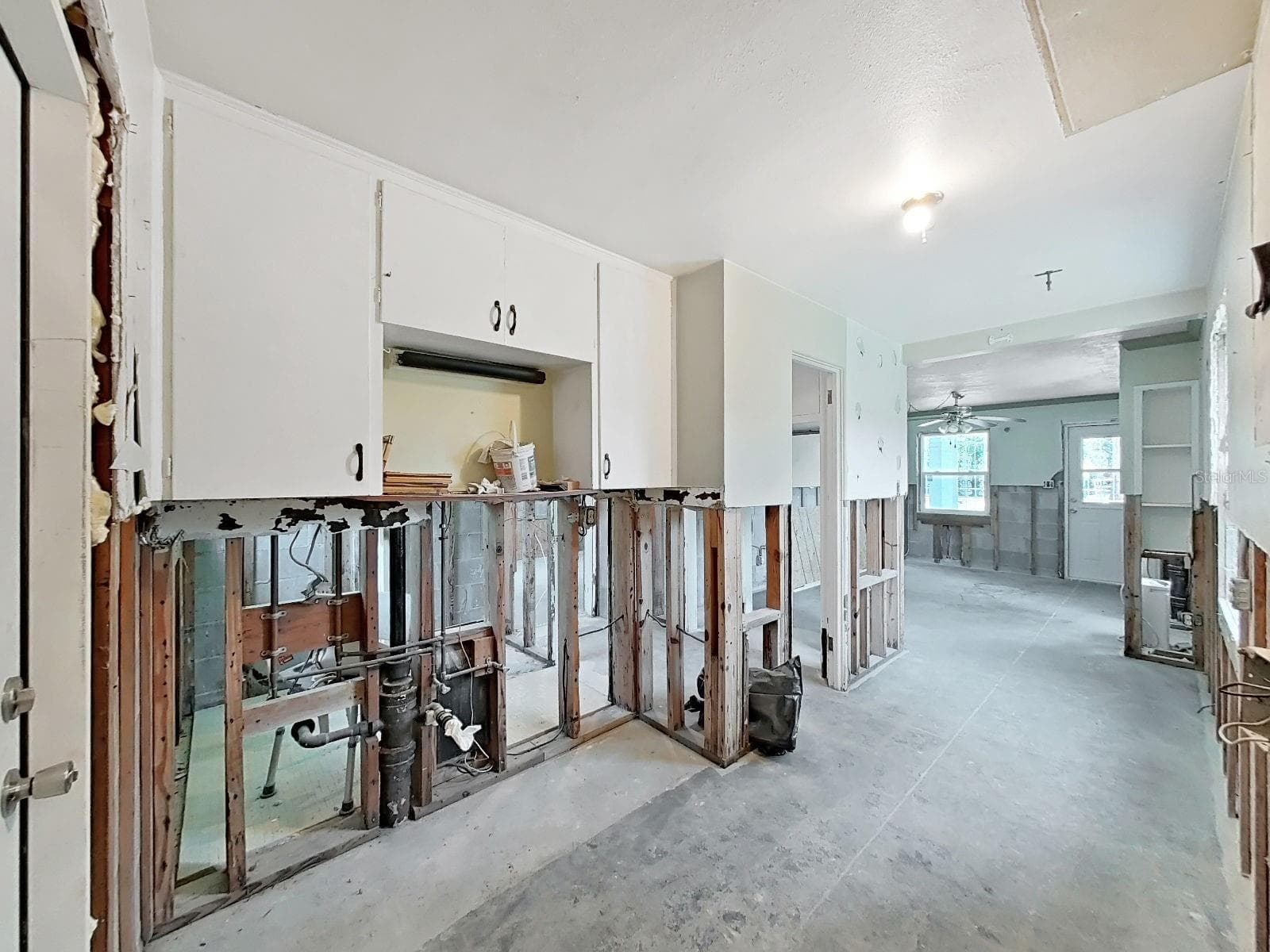 Duplex at 2371 7TH ST S, ST PETERSBURG, photo 20 of 42