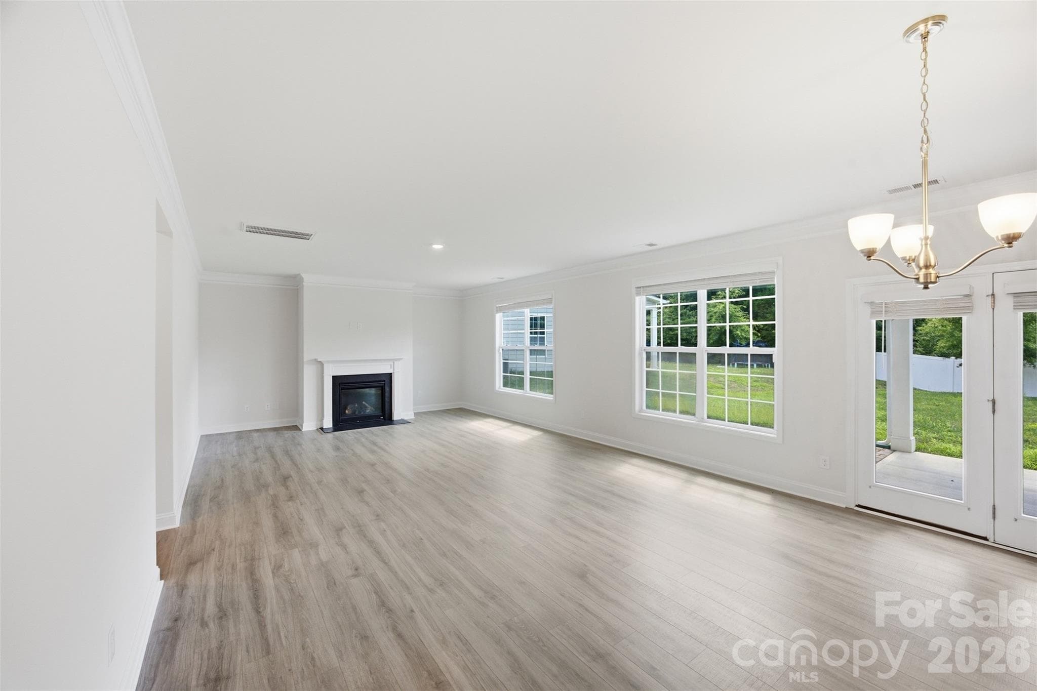 Single Family Residence at 1410 Emma Lane, Lake Wylie, photo 11 of 37