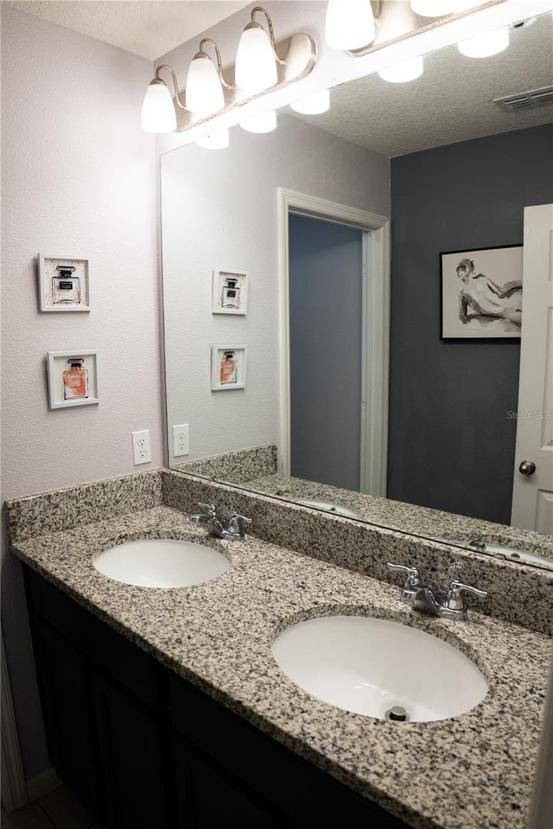Single Family Residence at 2824 NOBLE CROW DR, KISSIMMEE, photo 31 of 50