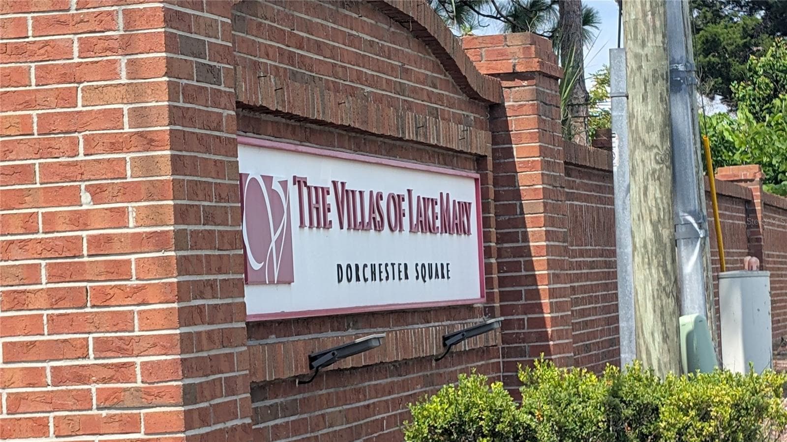 Community Sign - 107 DORCHESTER SQ, LAKE MARY