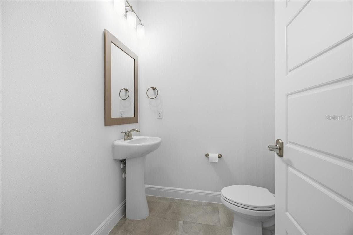 Townhouse at 9874 BUCKLOW HILL DR, ORLANDO, photo 13 of 29