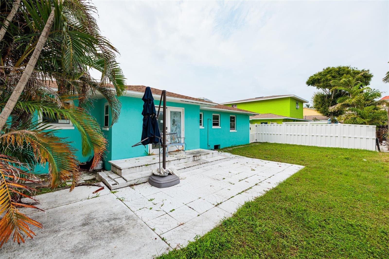 Exterior Back - 136 175TH TERRACE DR E, REDINGTON SHORES
