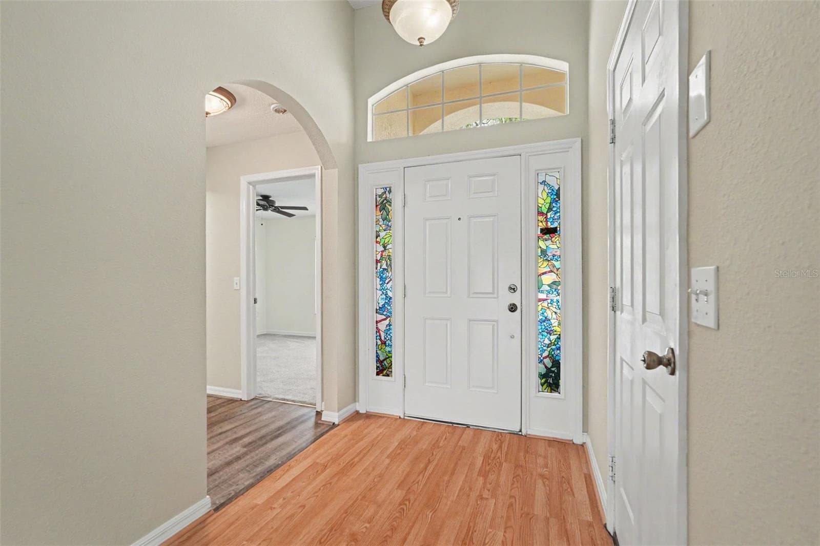 Single Family Residence at 9407 CYPRESS HARBOR DRIVE, GIBSONTON, photo 4 of 40
