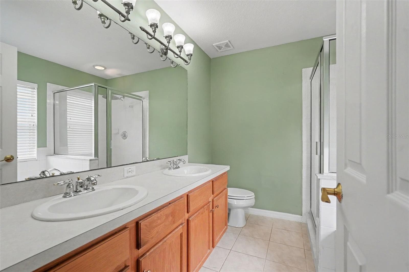 Single Family Residence at 9407 CYPRESS HARBOR DRIVE, GIBSONTON, photo 21 of 40