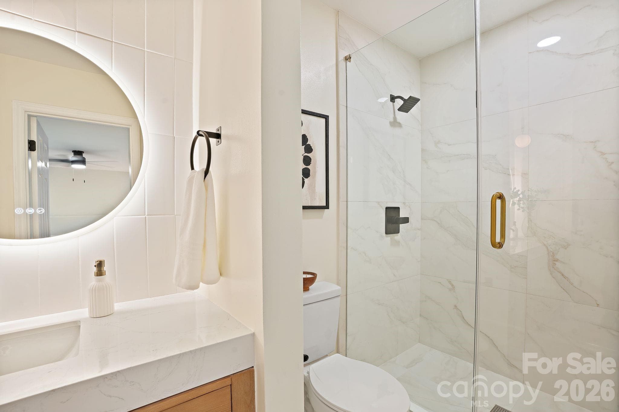 Frameless Glass Shower - 6301 Saddlebrook Court, Charlotte