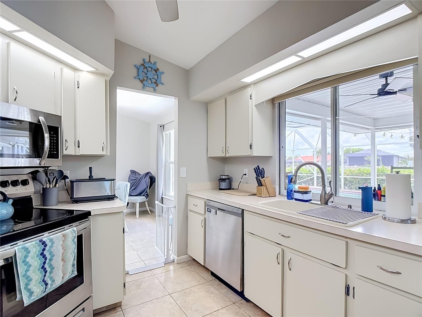 Single Family Residence at 1438 SEA FAN DR, PUNTA GORDA, photo 17 of 80