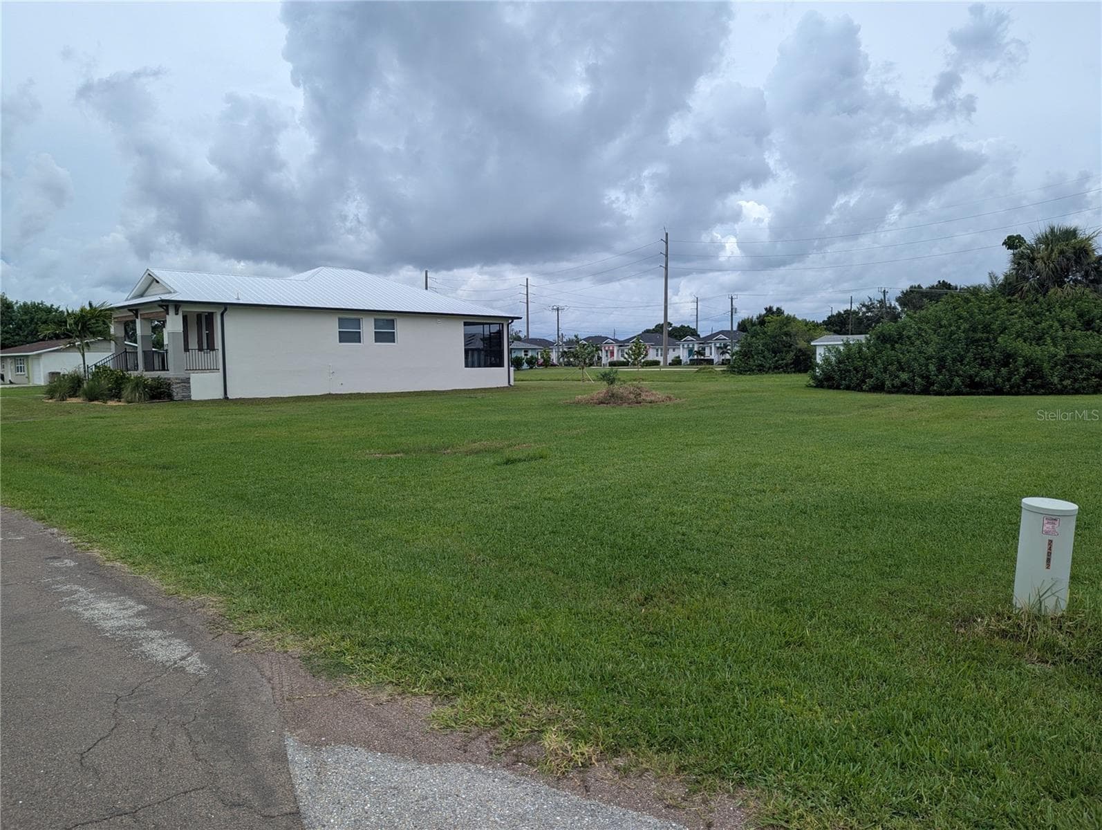 340 SAN MARIE DR