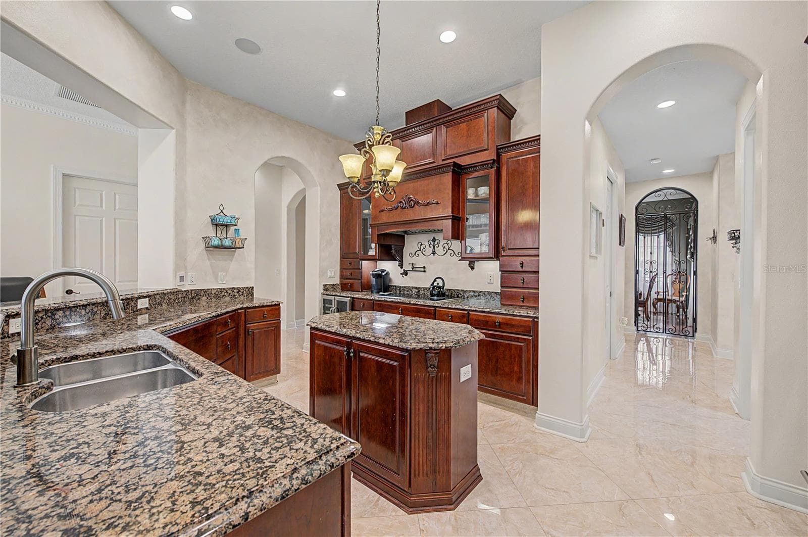 Gourmet Kitchen - 21246 QUIET HAVEN CT, LAND O LAKES