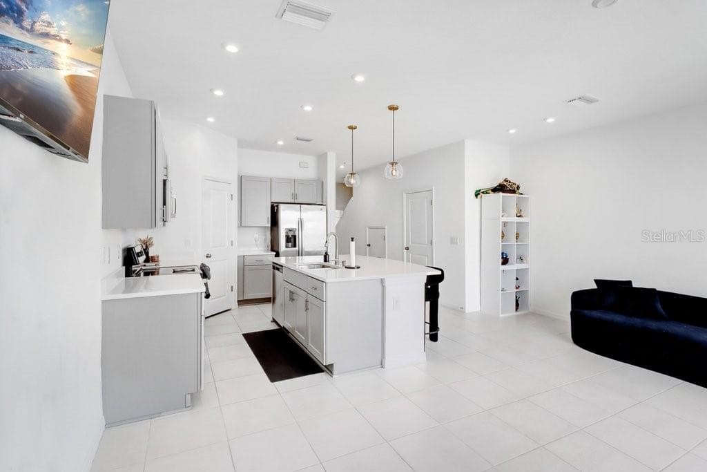 Townhouse at 2301 ALEE LN, WESLEY CHAPEL, photo 10 of 39