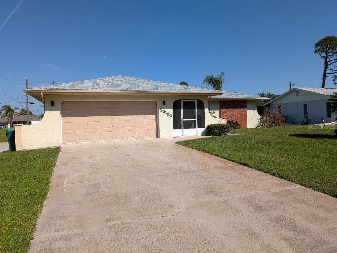 23184 GLORY AVE