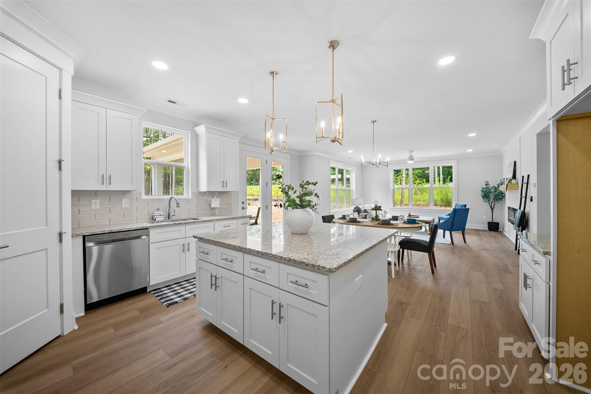 Single Family Residence at 170 Silver Creek Drive, Concord, photo 12 of 41