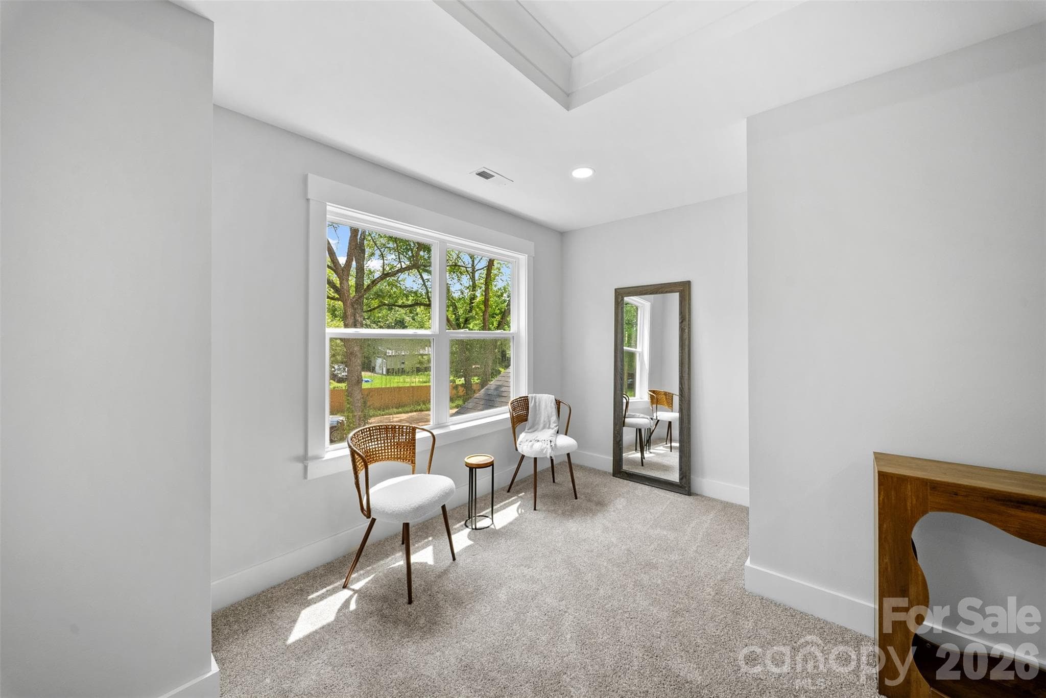 Single Family Residence at 170 Silver Creek Drive, Concord, photo 16 of 41
