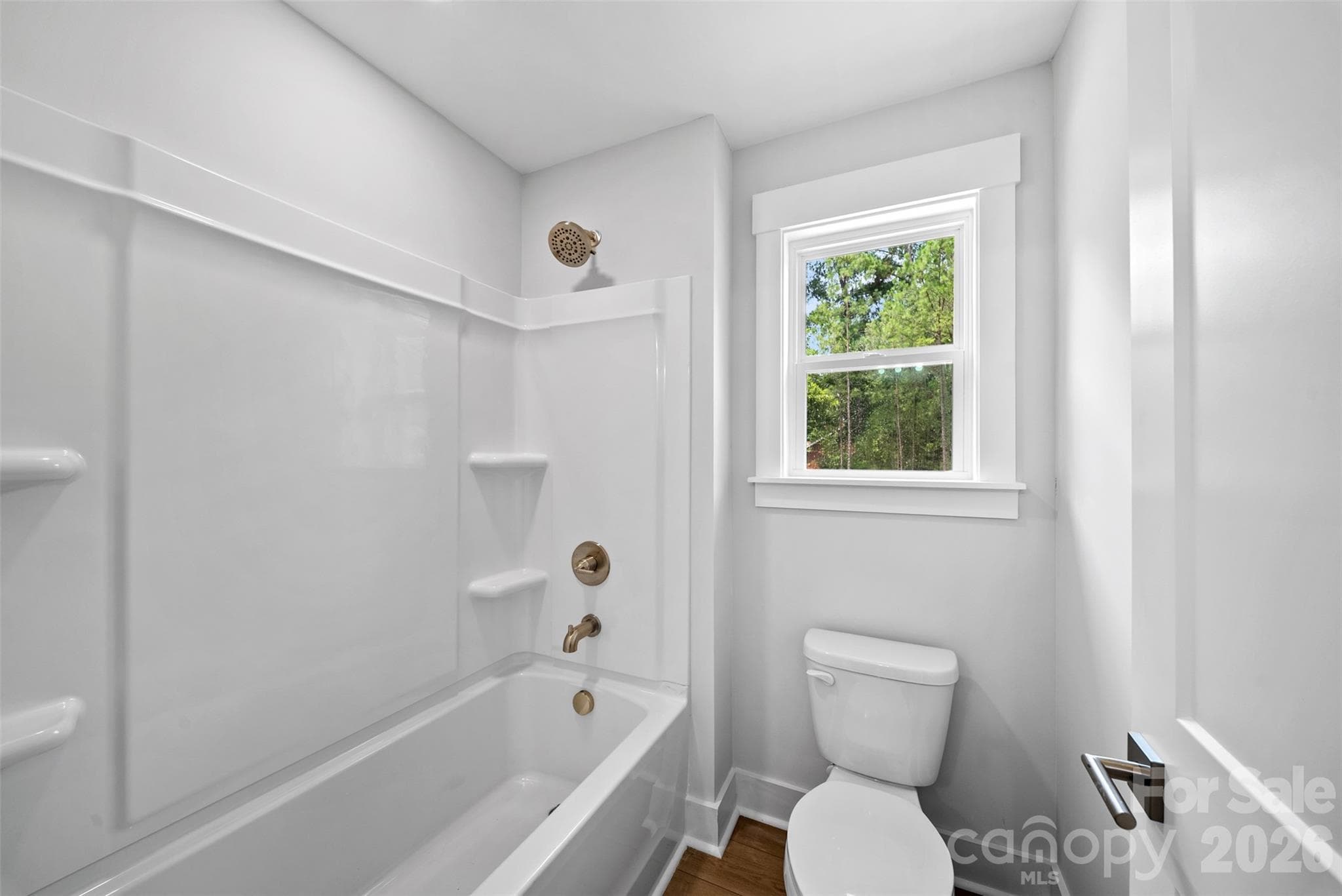 Single Family Residence at 170 Silver Creek Drive, Concord, photo 31 of 41