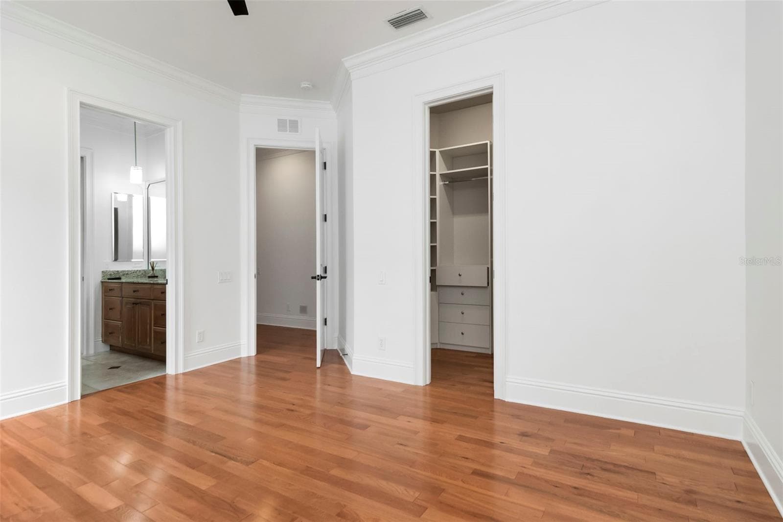 Single Family Residence at 5211 W NEPTUNE WAY, TAMPA, photo 101 of 133