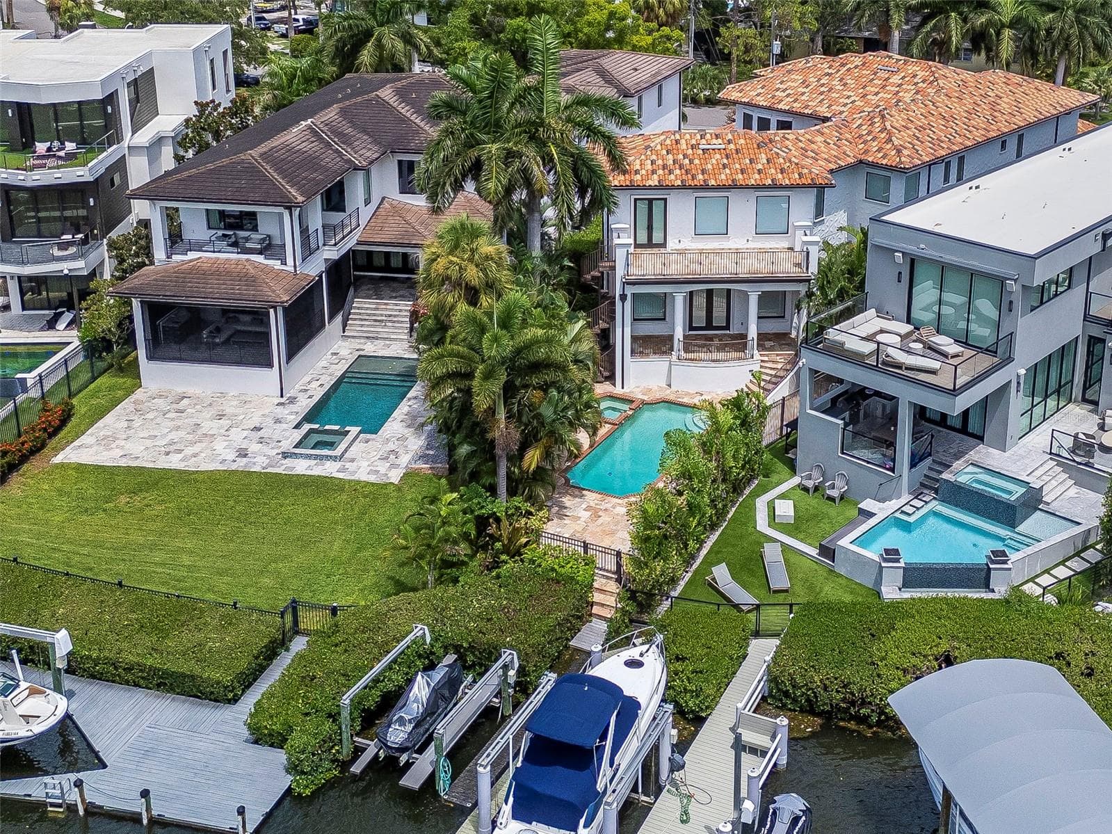 Single Family Residence at 5211 W NEPTUNE WAY, TAMPA, photo 125 of 133