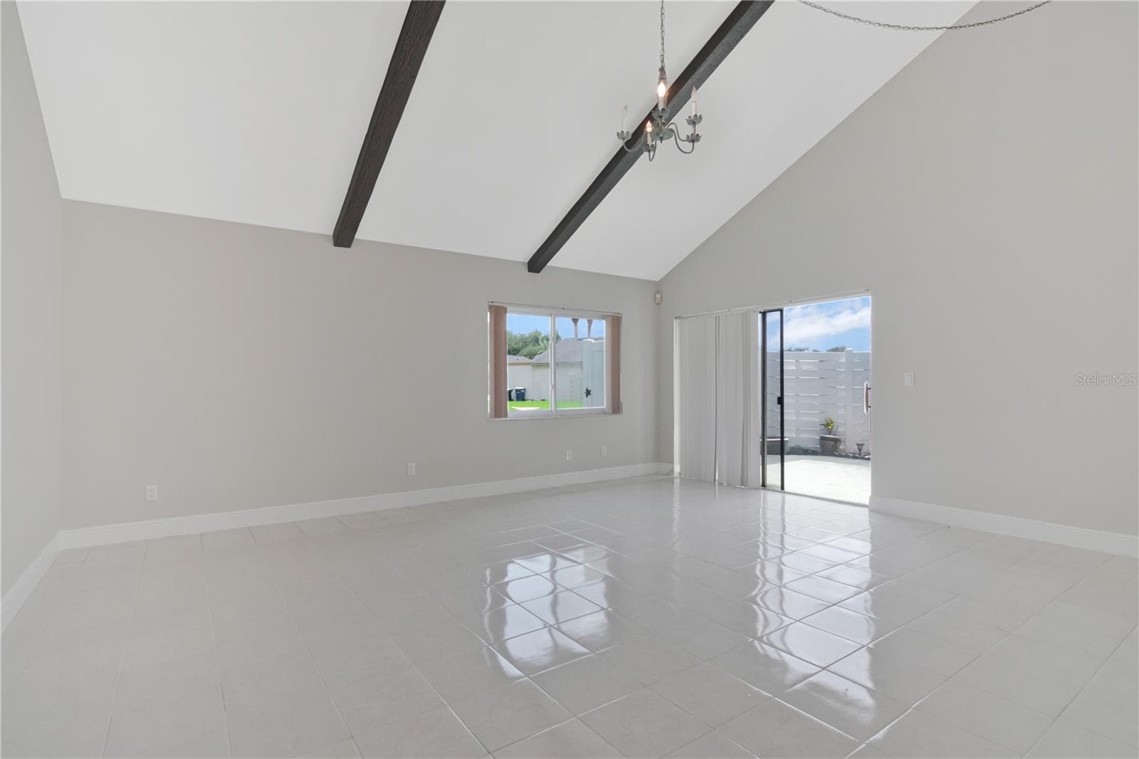 Townhouse at 2655 BARKSDALE CT, CLEARWATER, photo 3 of 37