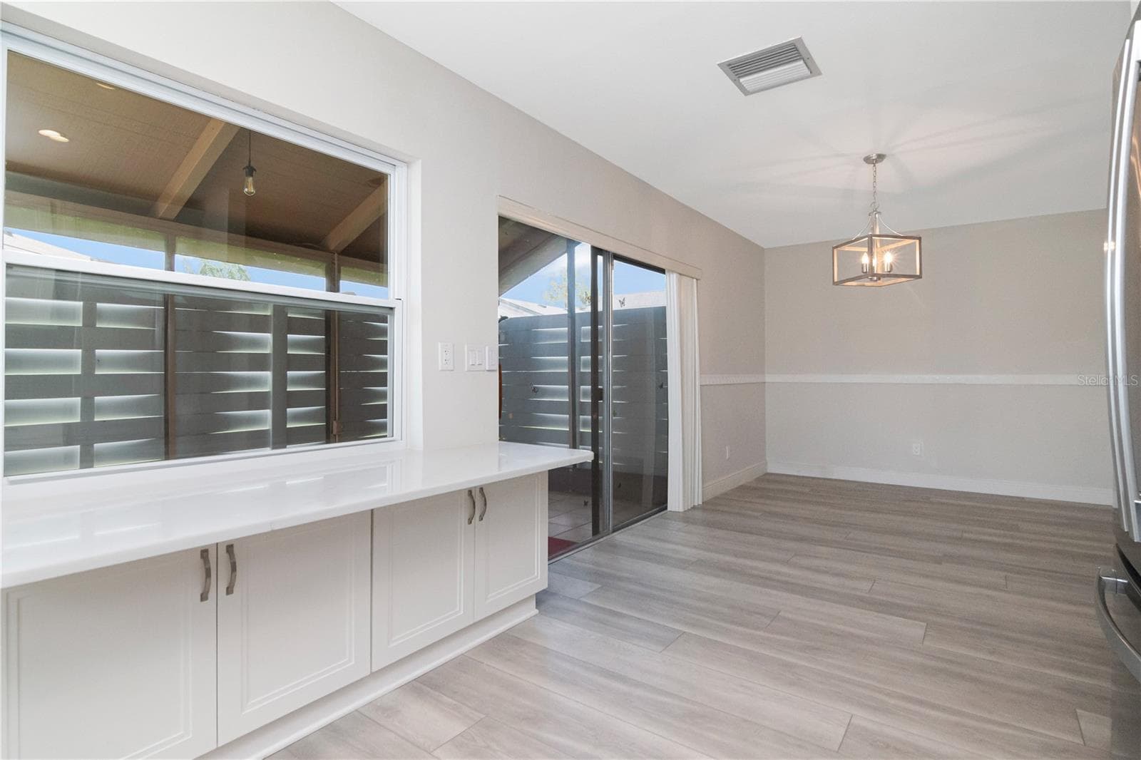 Townhouse at 2655 BARKSDALE CT, CLEARWATER, photo 14 of 37