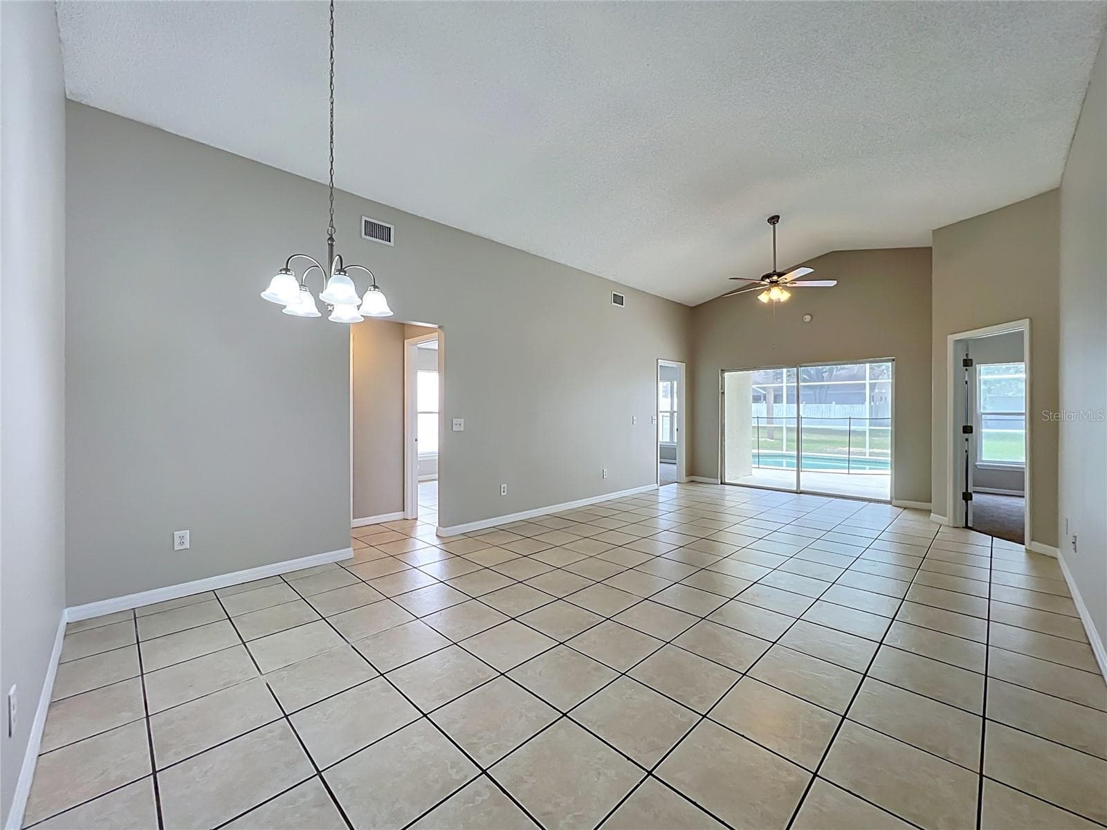 Single Family Residence at 1005 WINDING WATER WAY, CLERMONT, photo 6 of 25