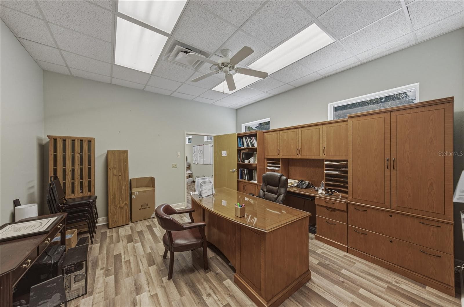 Office at 1214 W REYNOLDS ST #1, PLANT CITY, photo 7 of 57