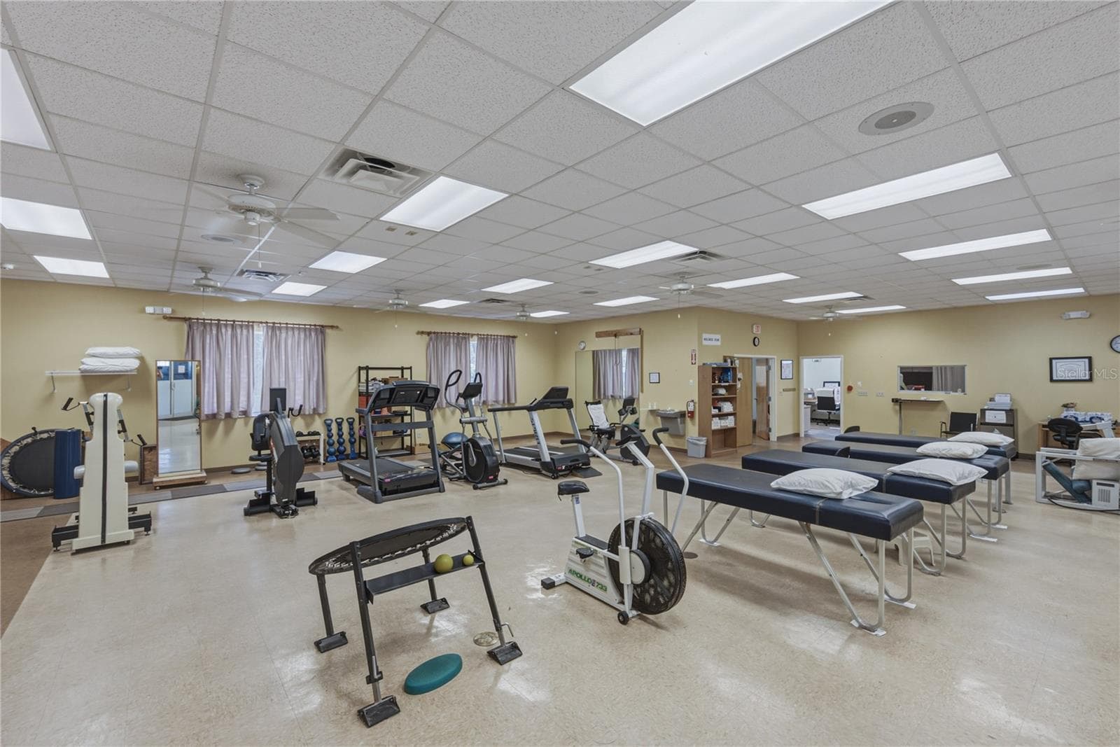 Office at 1214 W REYNOLDS ST #1, PLANT CITY, photo 13 of 57