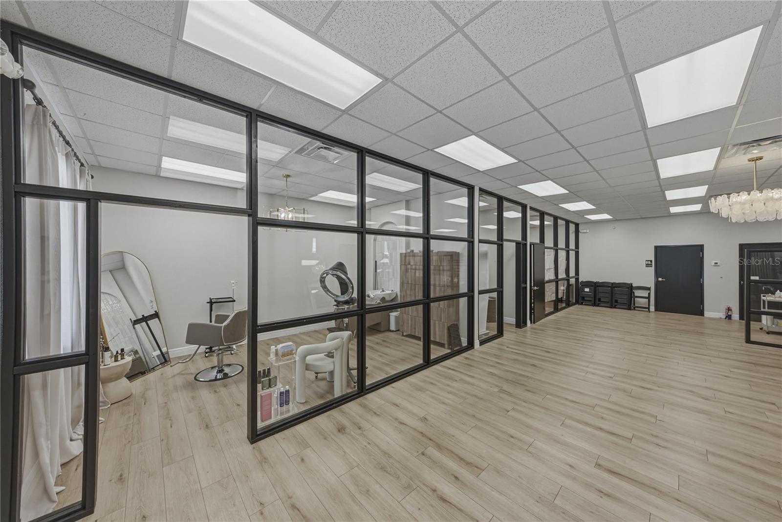 Suite 2 - 1214 W REYNOLDS ST #1, PLANT CITY