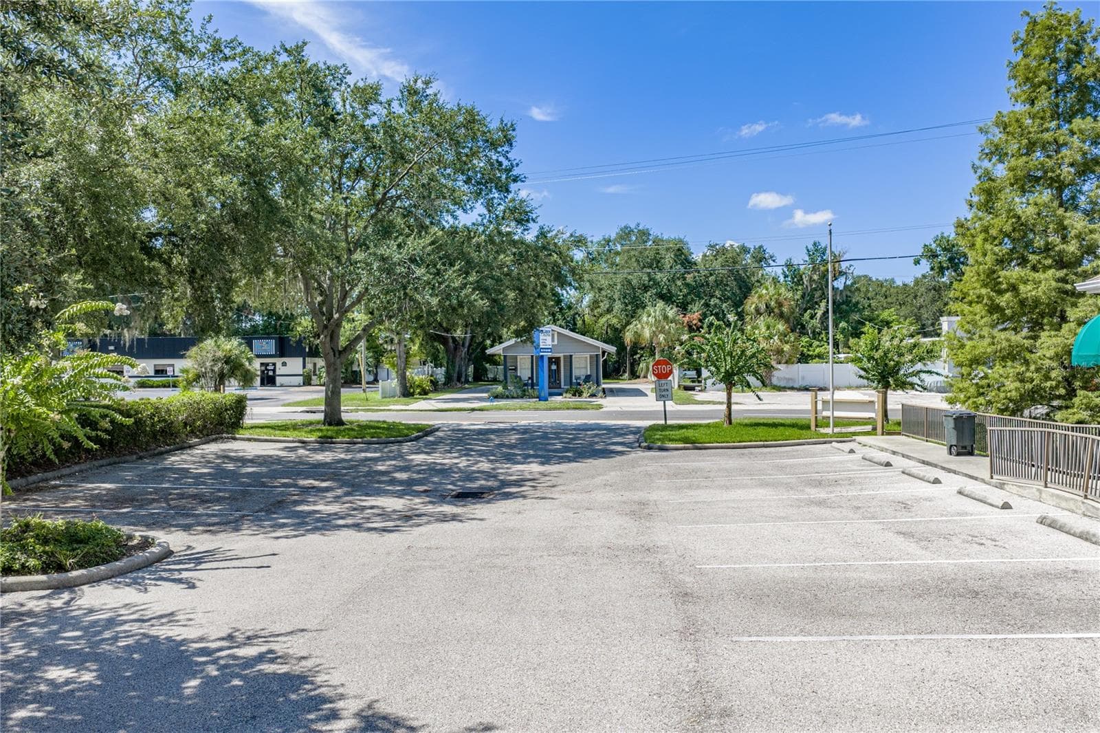 Office at 1214 W REYNOLDS ST #1, PLANT CITY, photo 37 of 57