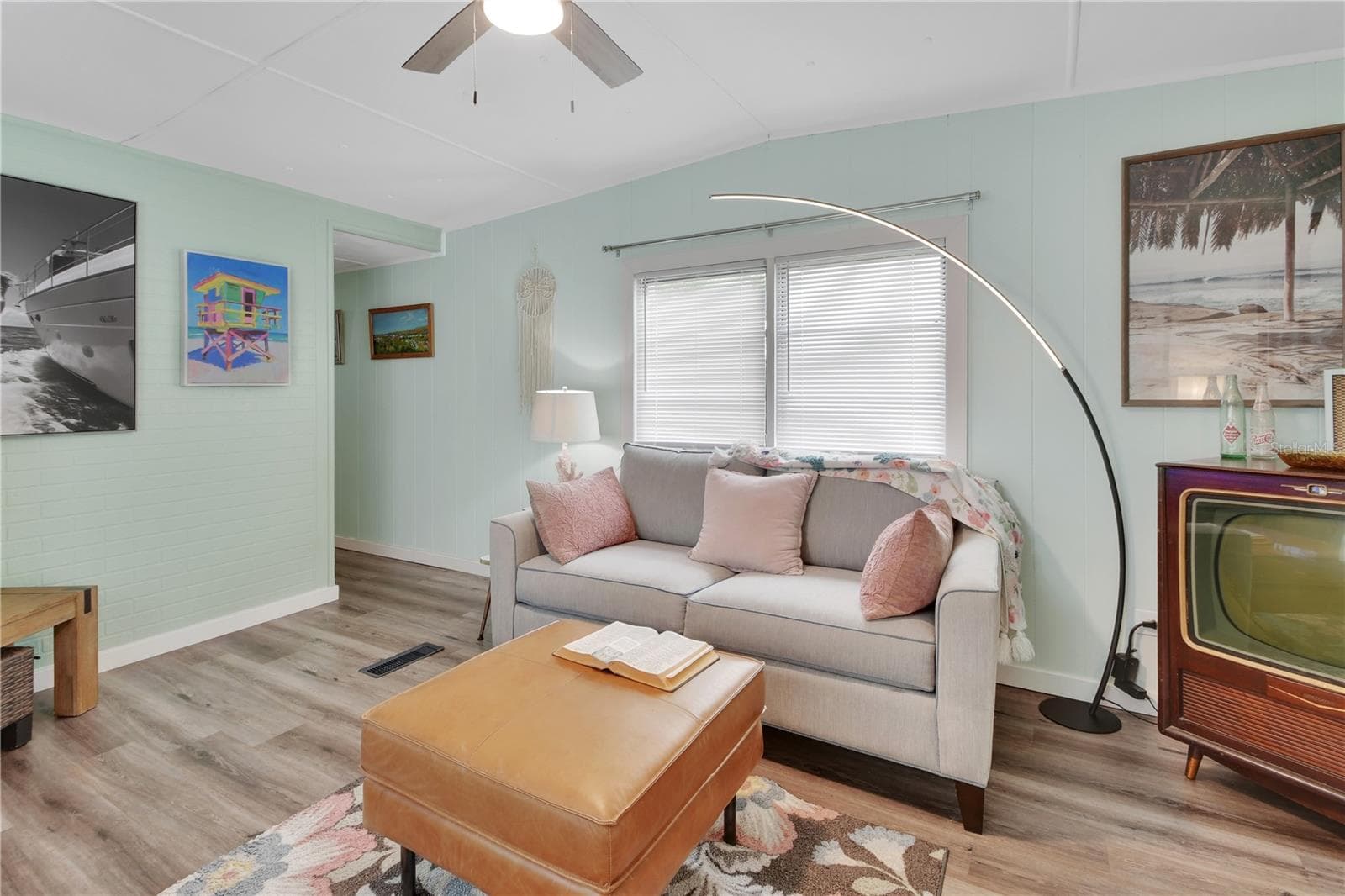 Mobile Home at 109 CYPRESS DR, DEBARY, photo 3 of 50