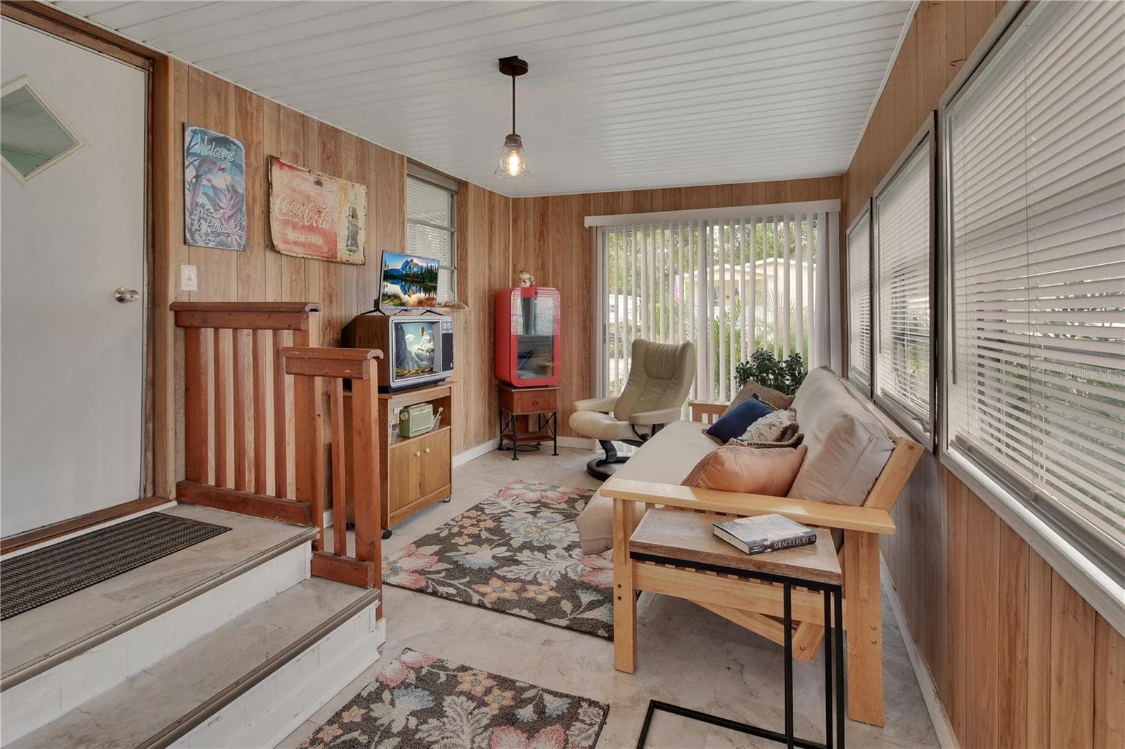 Mobile Home at 109 CYPRESS DR, DEBARY, photo 21 of 50