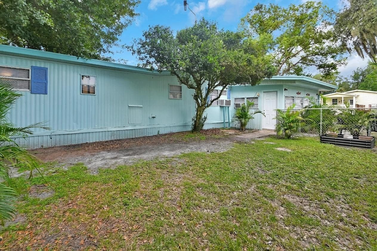 Mobile Home at 109 CYPRESS DR, DEBARY, photo 26 of 50