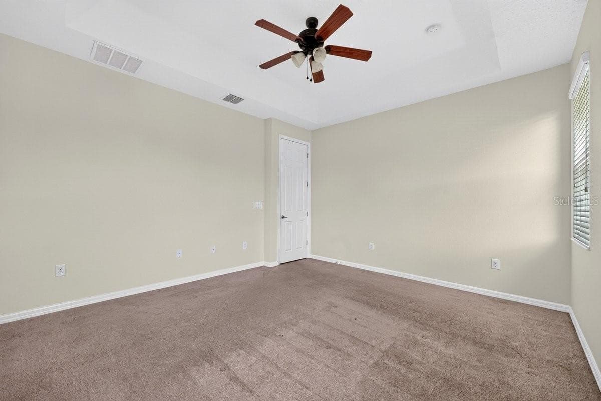 Single Family Residence at 3833 LOON LN, SANFORD, photo 10 of 33