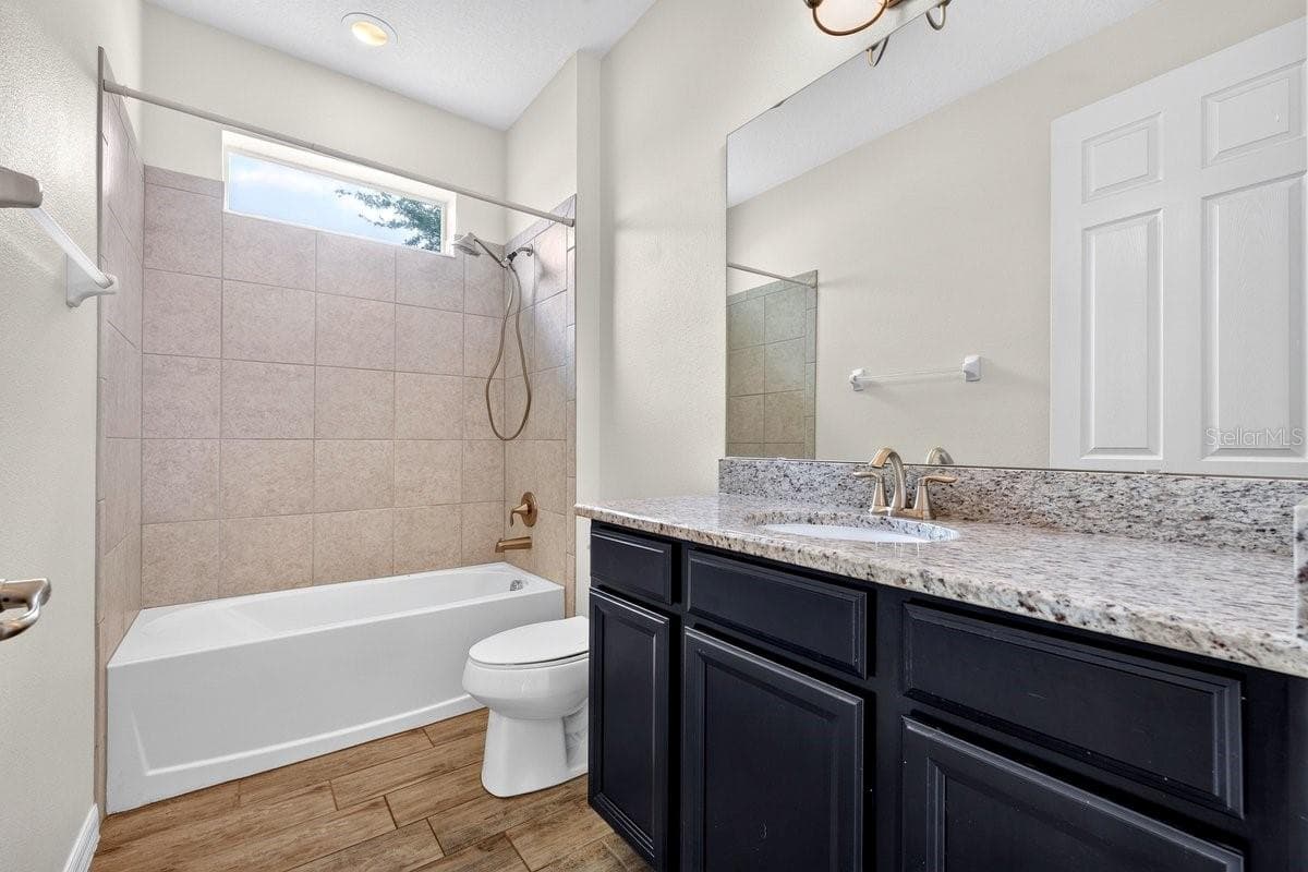 Single Family Residence at 3833 LOON LN, SANFORD, photo 15 of 33