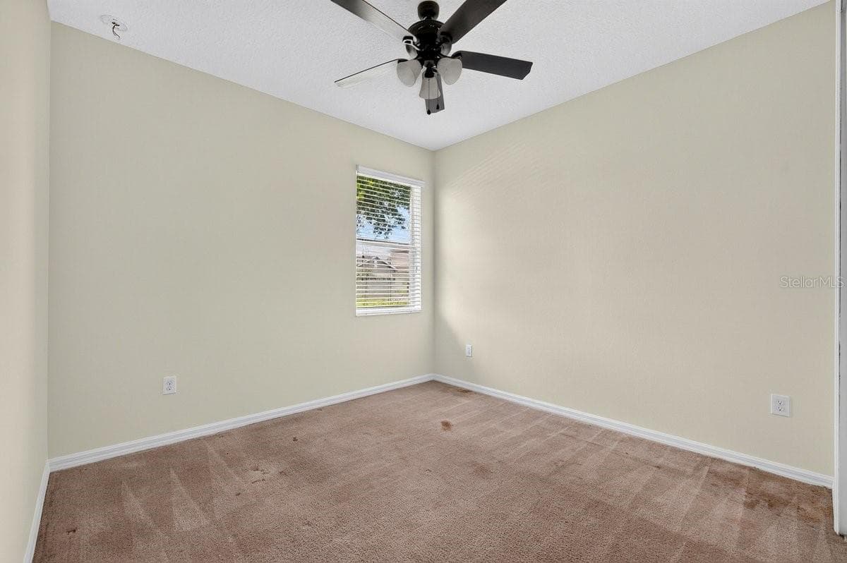Single Family Residence at 3833 LOON LN, SANFORD, photo 16 of 33