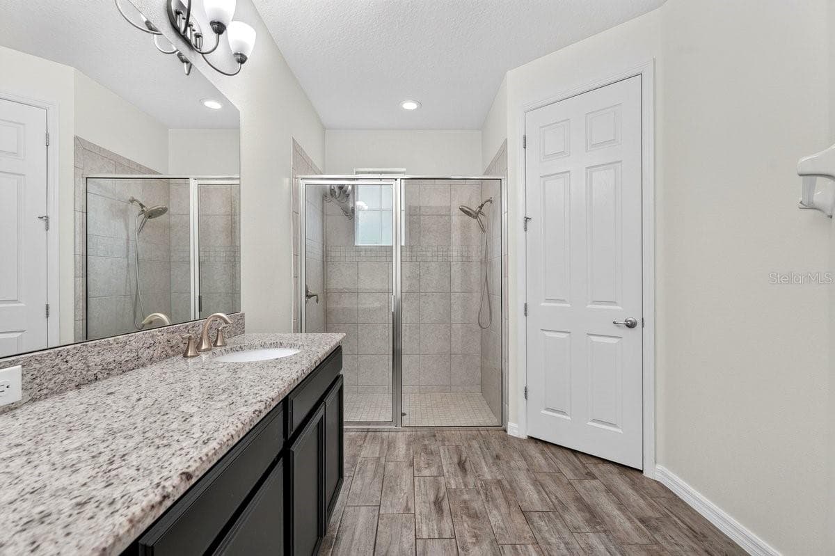 Single Family Residence at 3833 LOON LN, SANFORD, photo 25 of 33