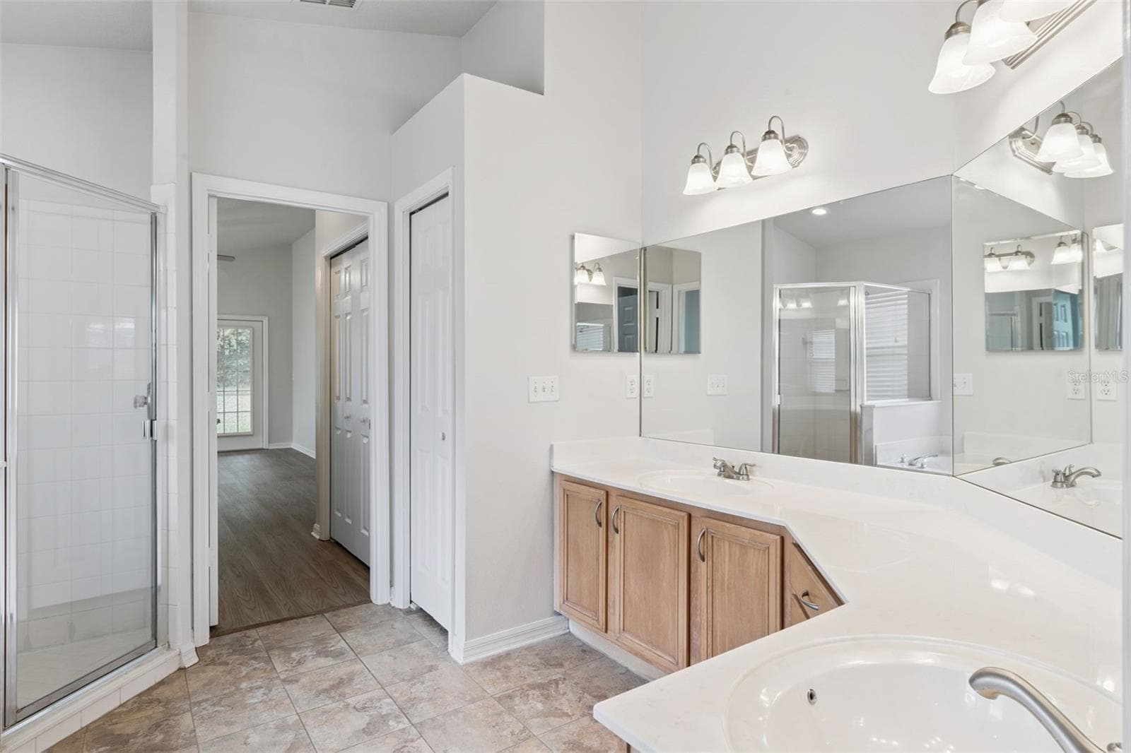 Single Family Residence at 5483 GLEN OAK PL, SANFORD, photo 13 of 29
