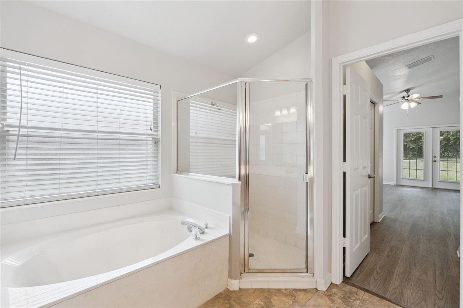 Single Family Residence at 5483 GLEN OAK PL, SANFORD, photo 14 of 29