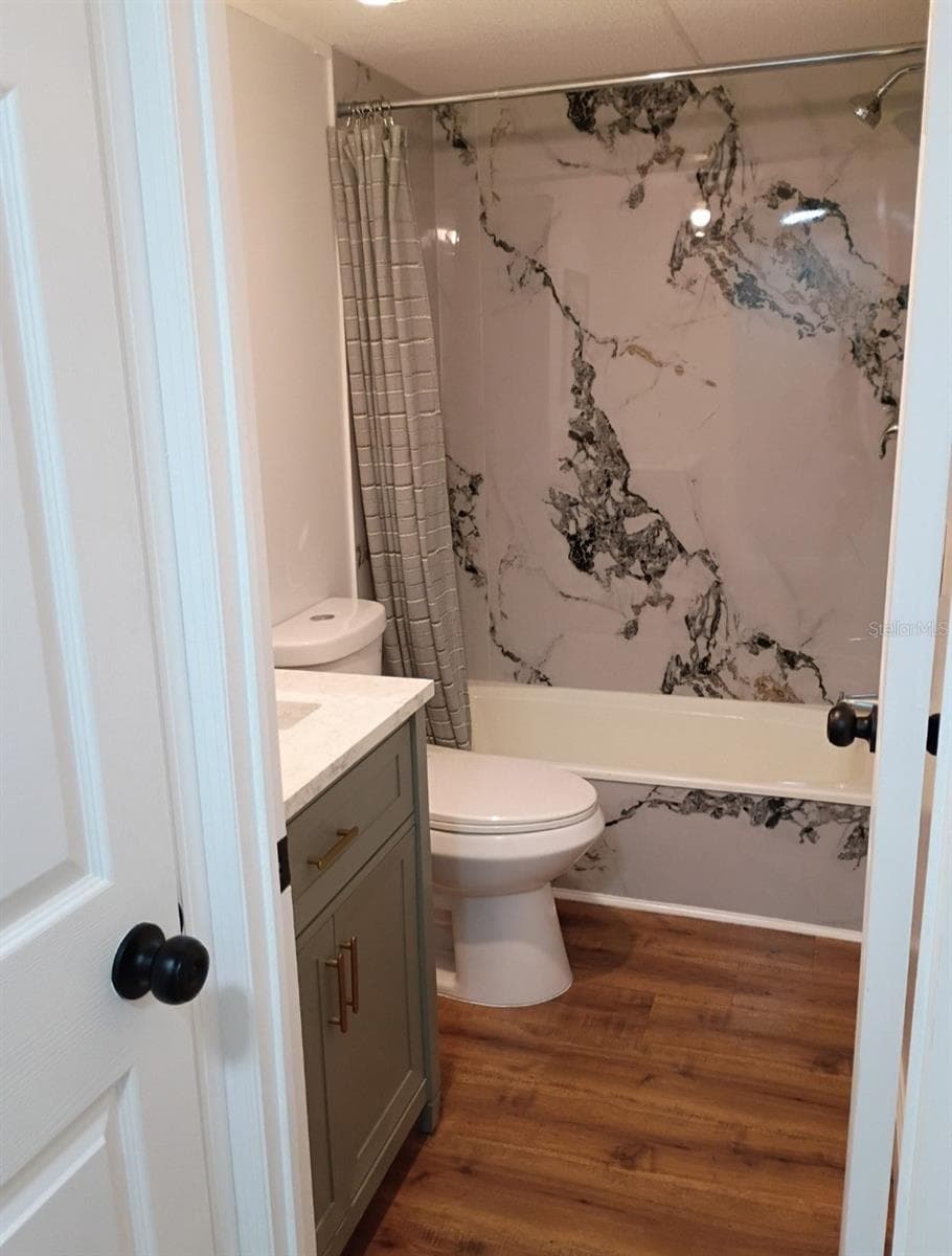 Manufactured Home at 105 CANARY LANE, SATSUMA, photo 8 of 32