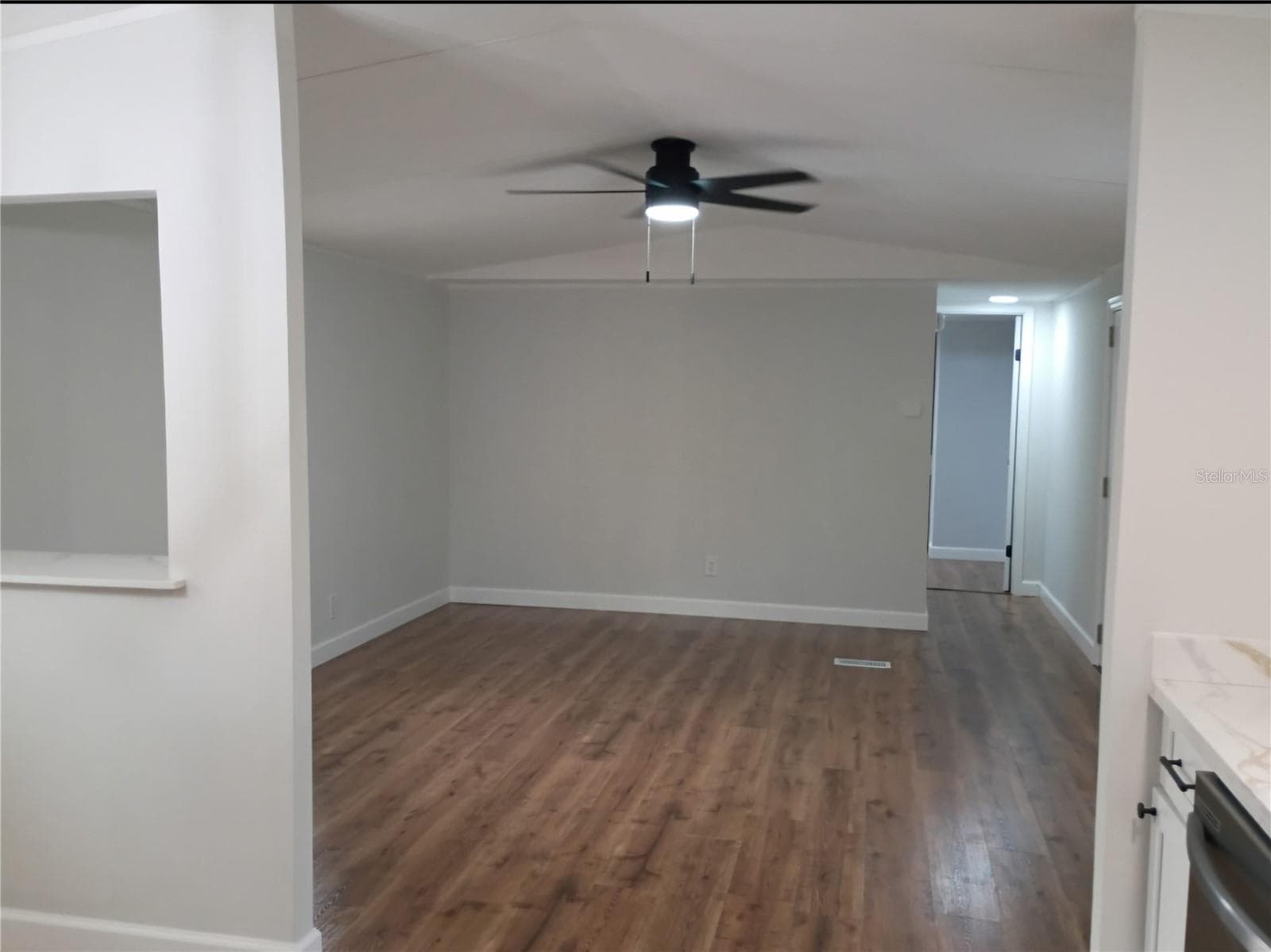 Manufactured Home at 105 CANARY LANE, SATSUMA, photo 10 of 32
