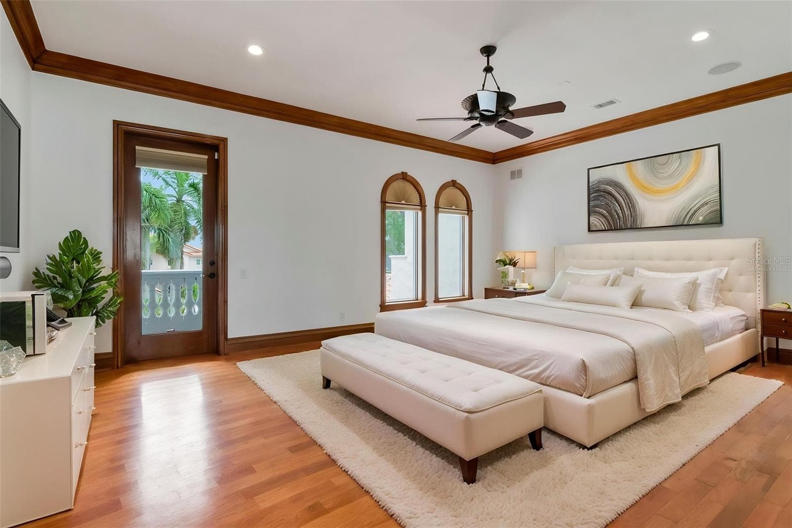 Virtually Staged - 5211 W NEPTUNE WAY, TAMPA