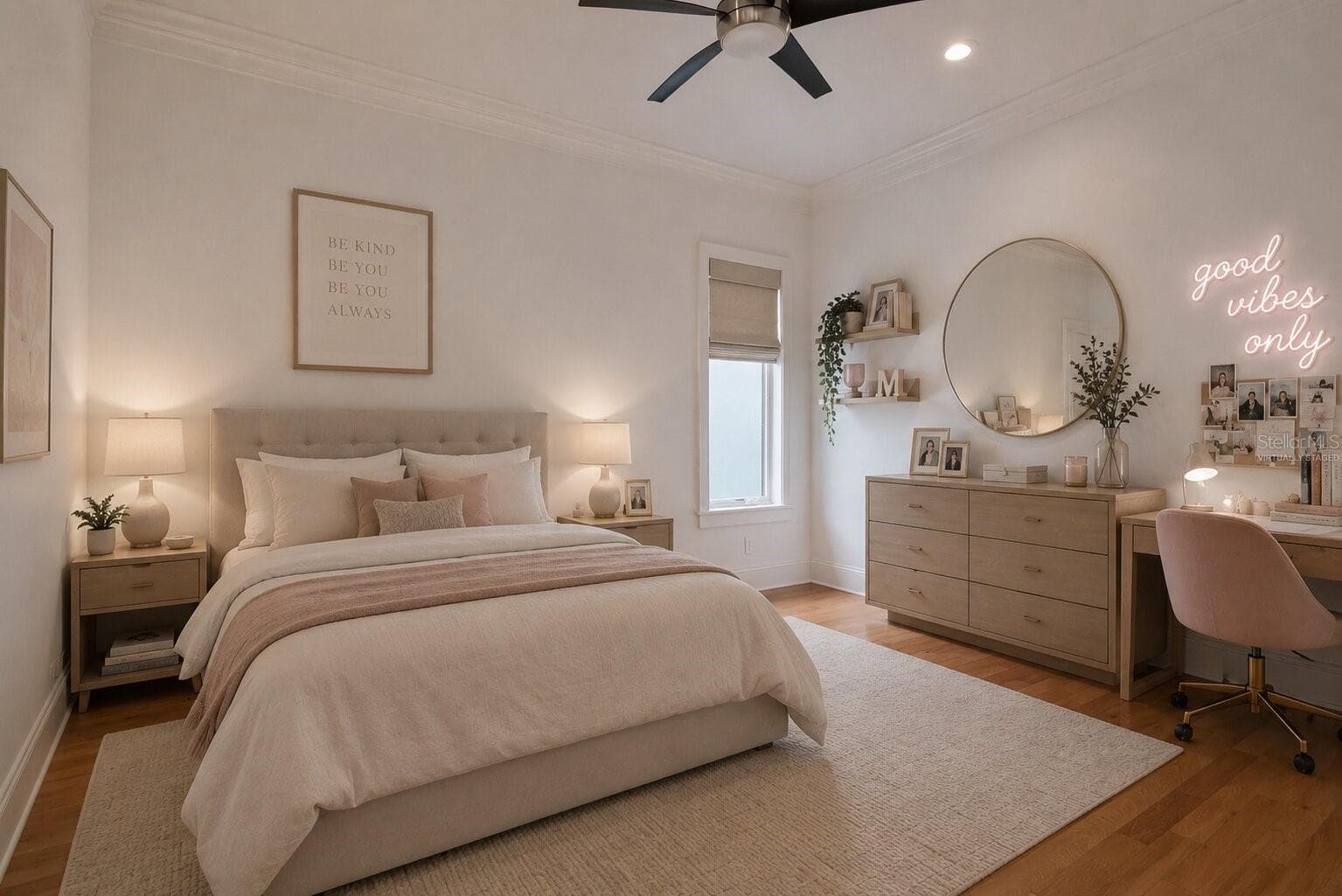 Virtually Staged - 5211 W NEPTUNE WAY, TAMPA