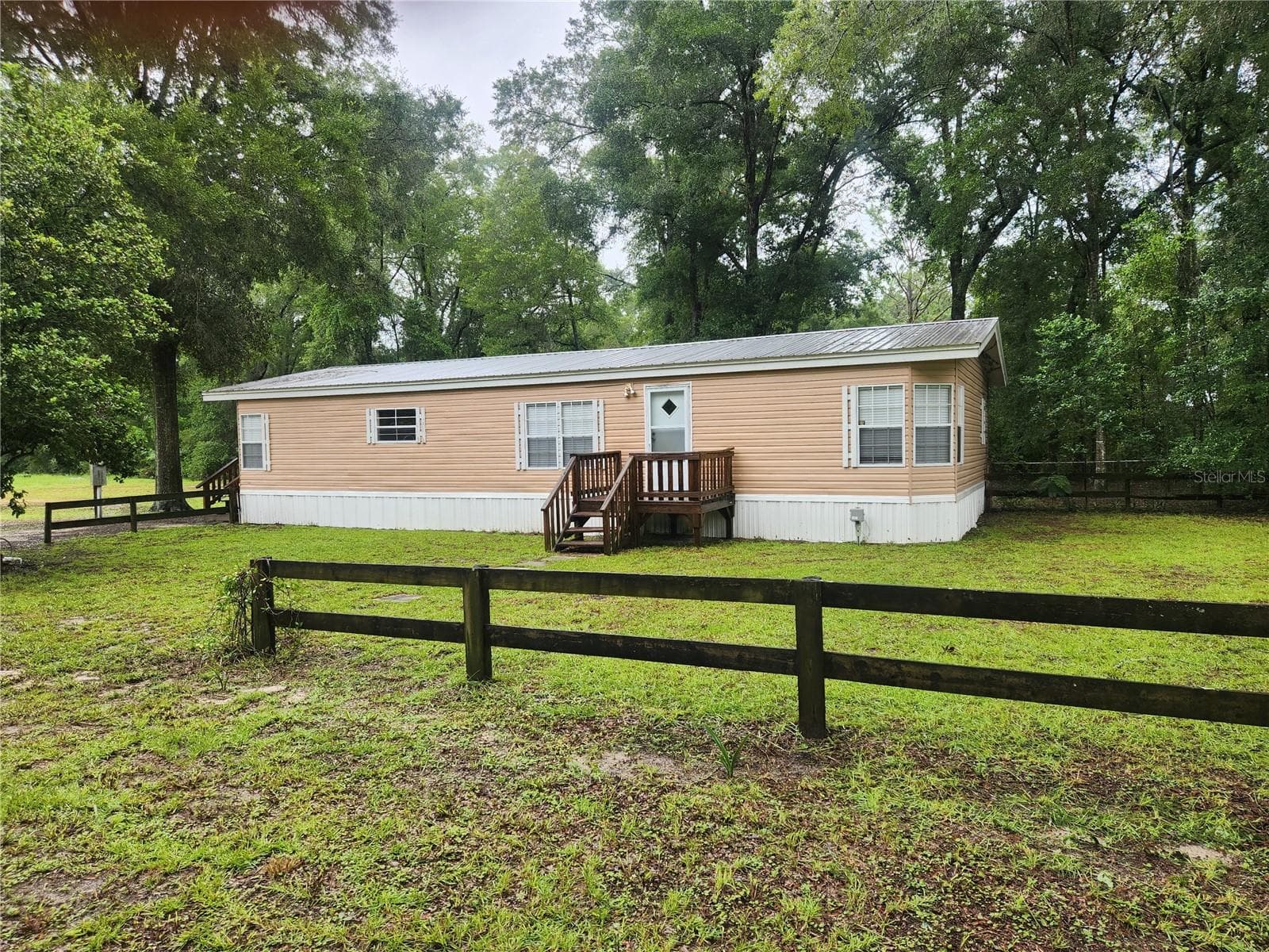 1182 NW 27TH TER