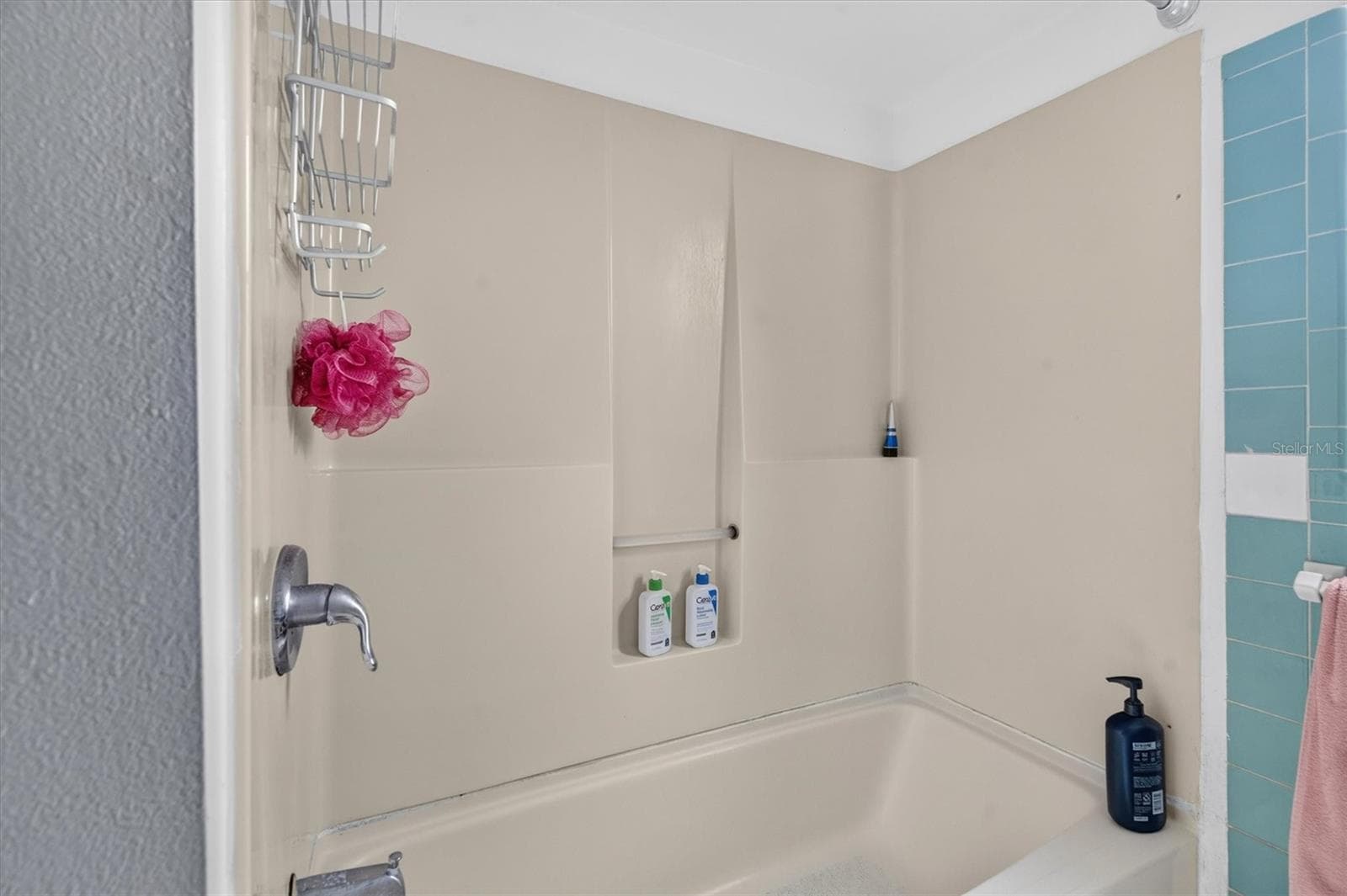 Single Family Residence at 1865 CEDARWOOD DR, MELBOURNE, photo 10 of 39