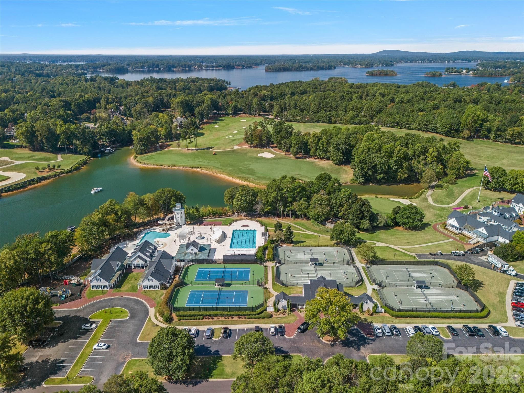 Trump National Golf Club Charlotte - 157 Dedham Loop, Mooresville