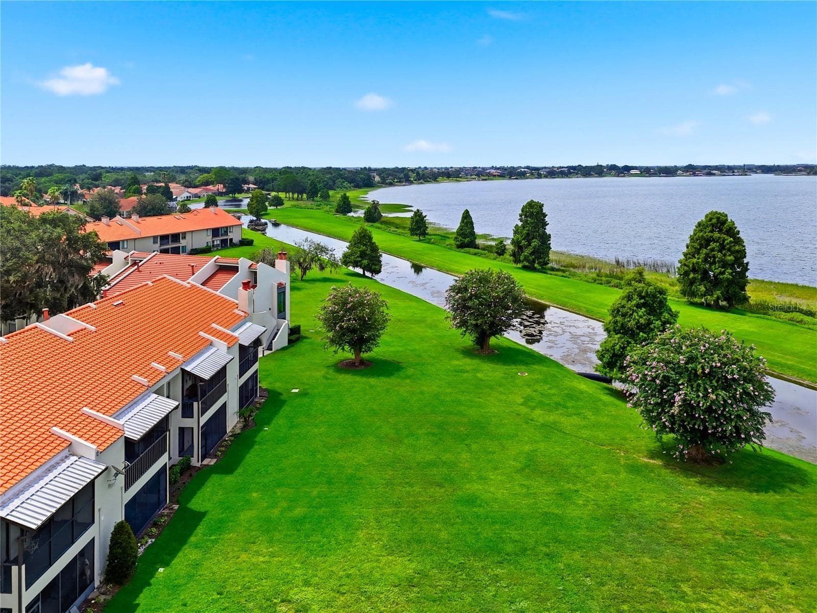 Condominium at 503 SWEET BAY CIR, WINTER HAVEN, photo 3 of 58
