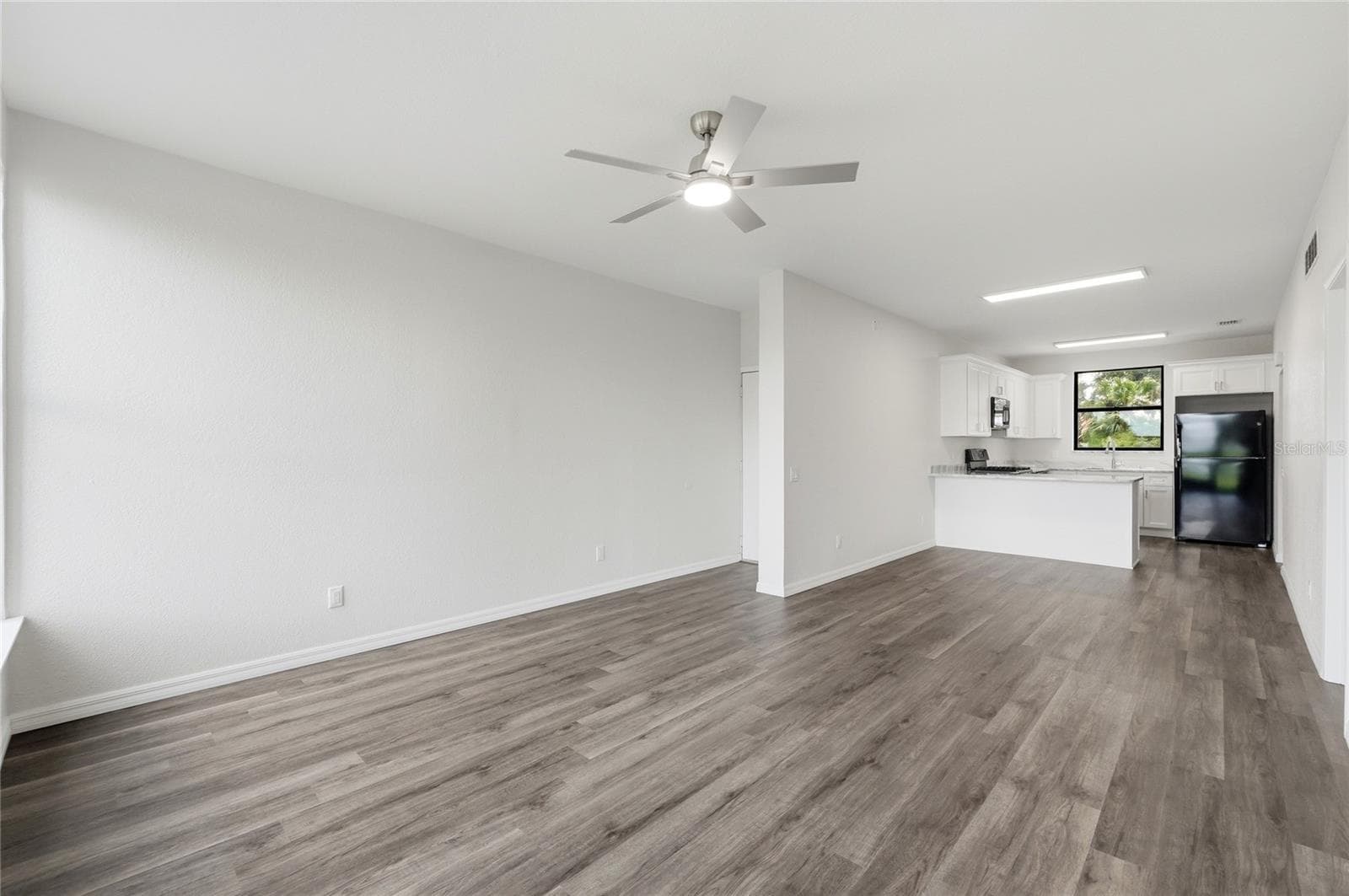 Condominium at 503 SWEET BAY CIR, WINTER HAVEN, photo 9 of 58