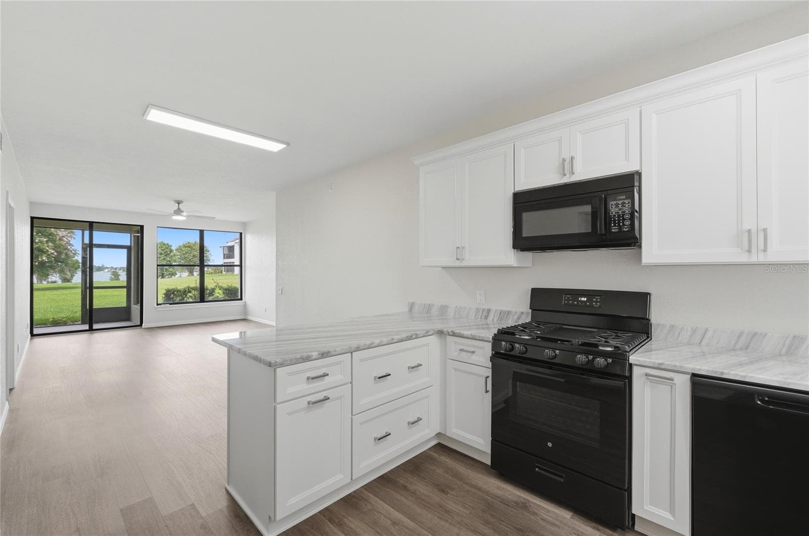 Condominium at 503 SWEET BAY CIR, WINTER HAVEN, photo 14 of 58