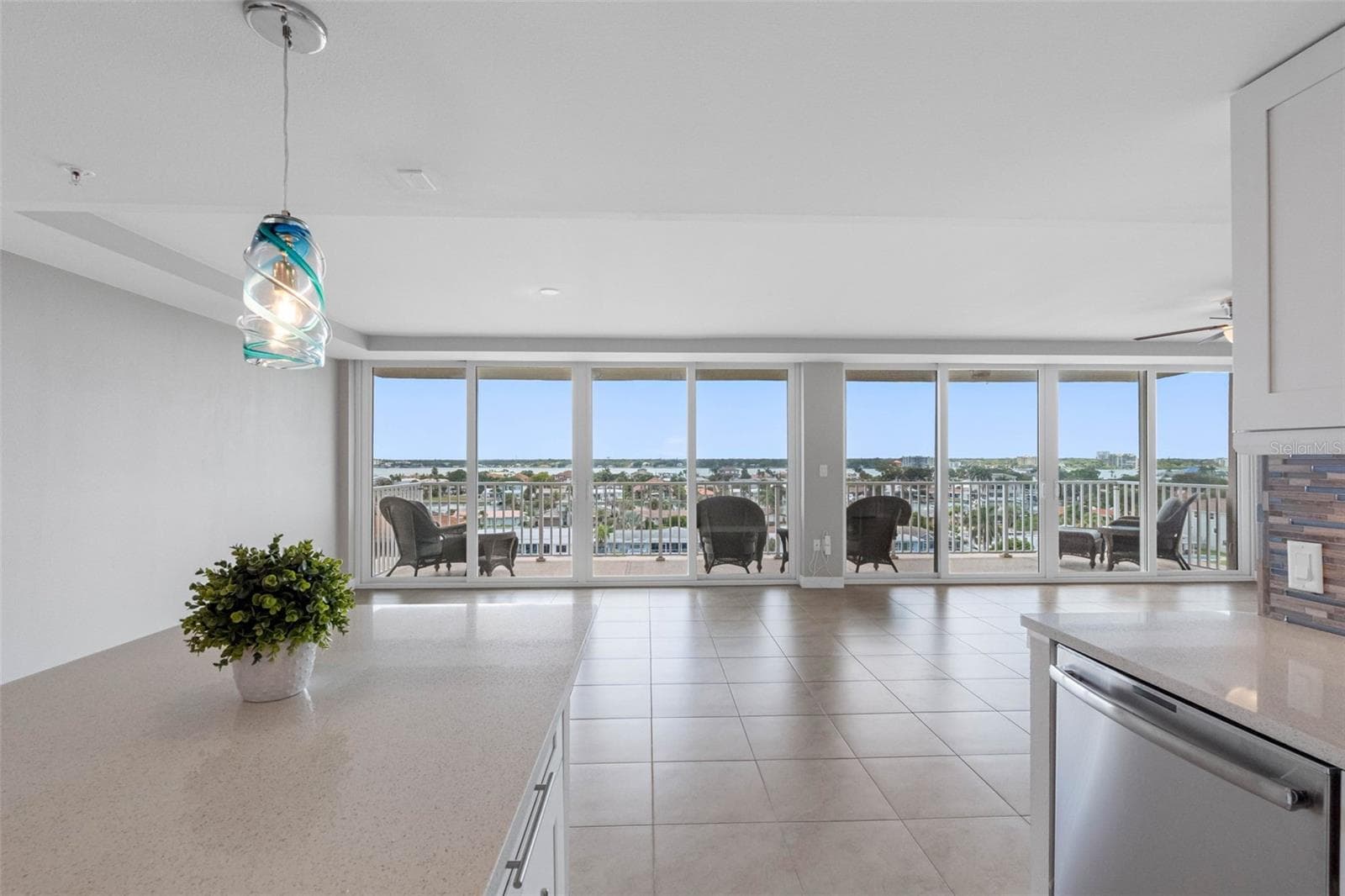 Incredible Views - 223 ISLAND WAY #7F, CLEARWATER BEACH